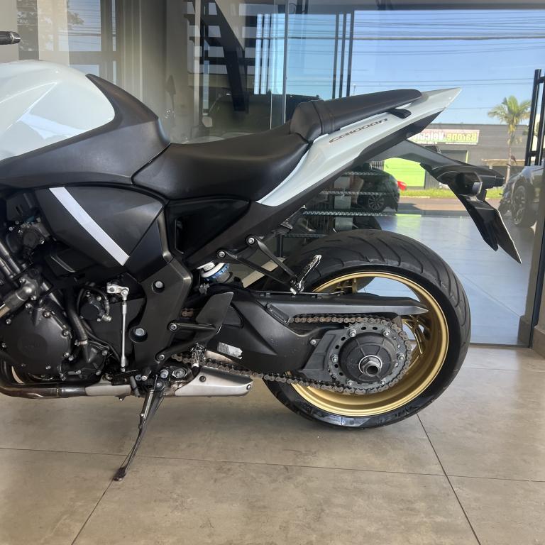 HONDA CB 1000 R - Foto