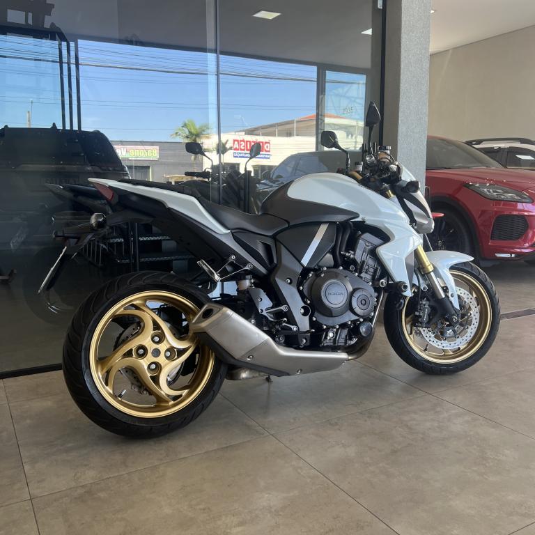 HONDA CB 1000 R - Foto