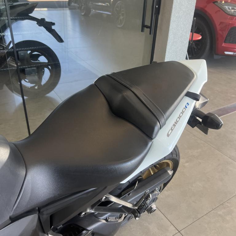 HONDA CB 1000 R - Foto