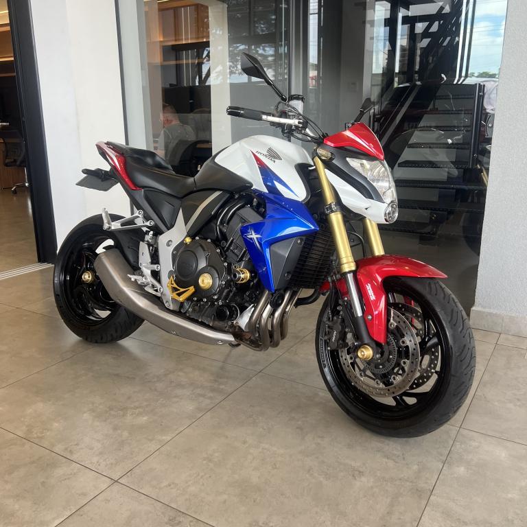HONDA CB 1000 R - Foto