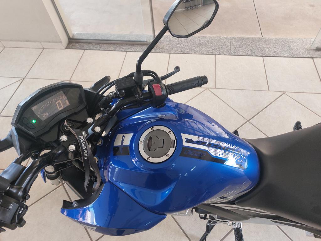 HONDA CB 250 F Twister - Foto