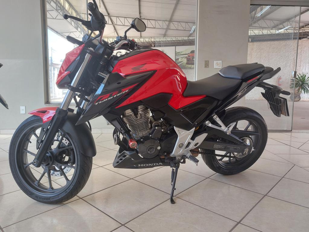 HONDA CB 300 F Twister - Foto