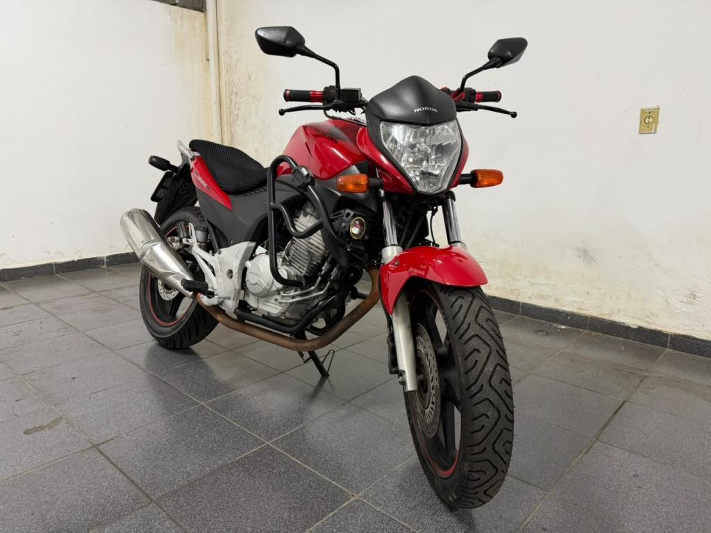 HONDA CB 300 R - Foto