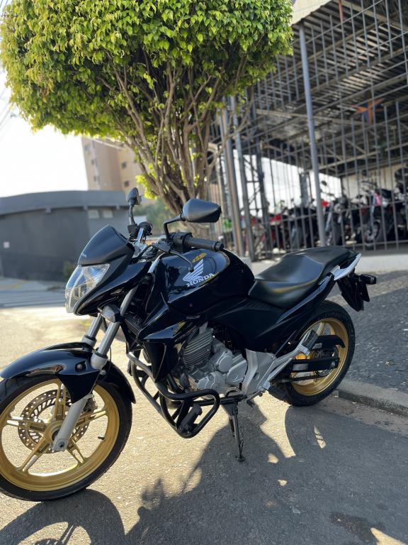 HONDA CB 300 R