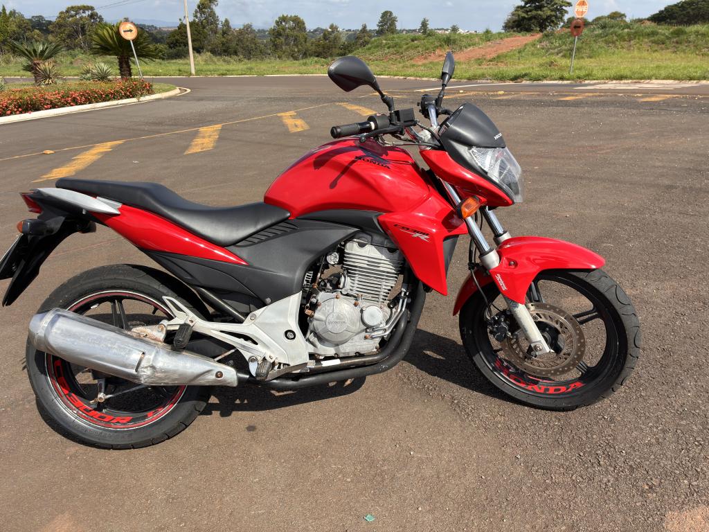 HONDA CB 300 R - Foto