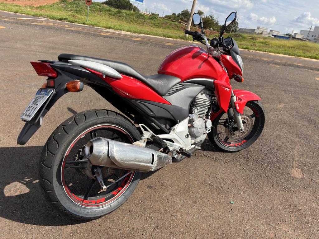 HONDA CB 300 R - Foto