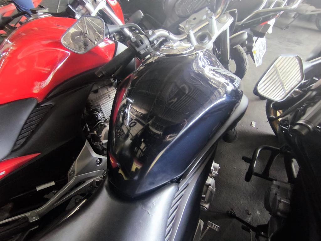 HONDA CB 300 R - Foto