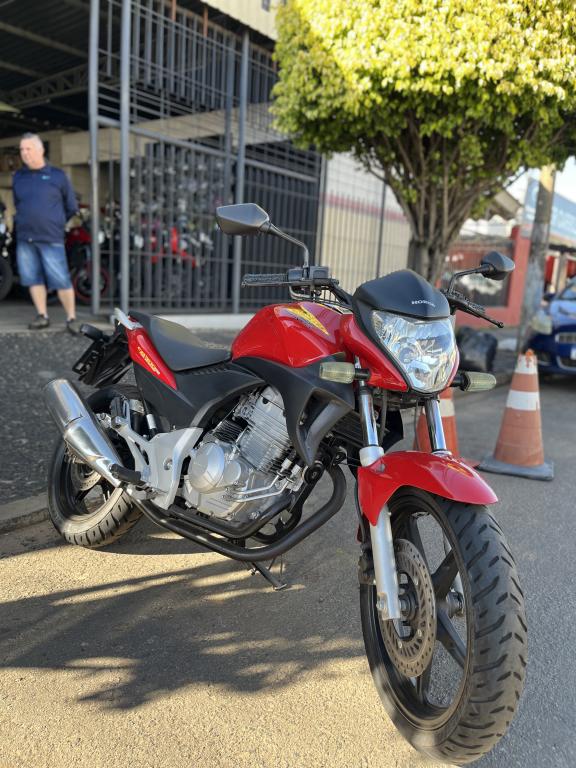 HONDA CB 300 R