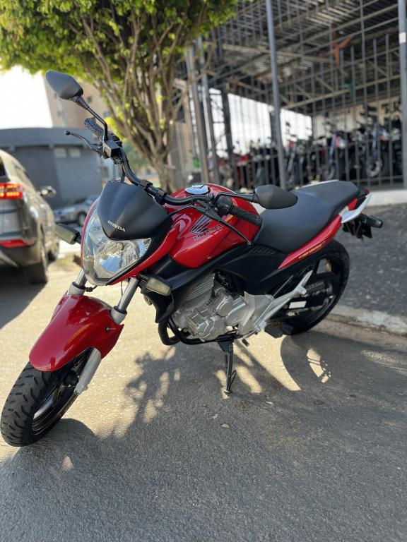 HONDA CB 300 R - Foto
