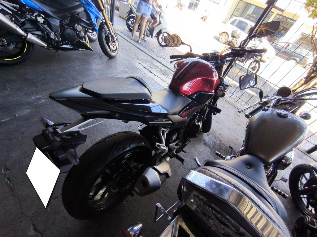 HONDA CB 500 F - Foto