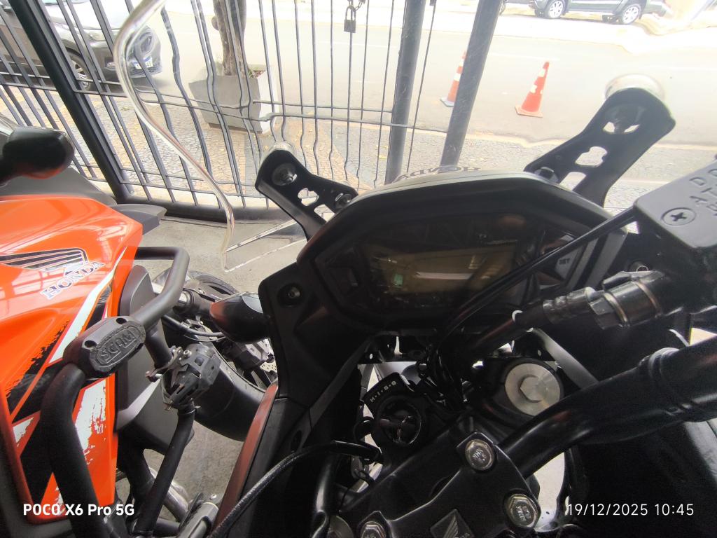 HONDA CB 500 X - Foto