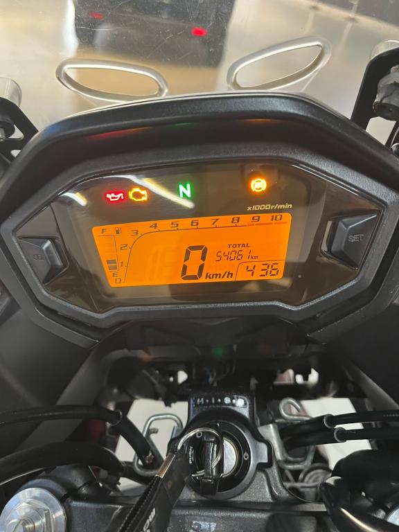 HONDA CB 500 X - Foto