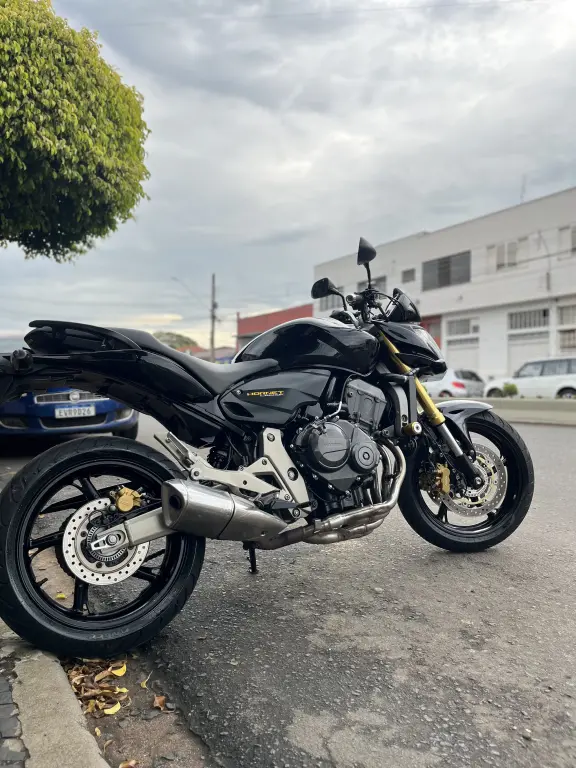 HONDA CB 600 F HORNET - Foto