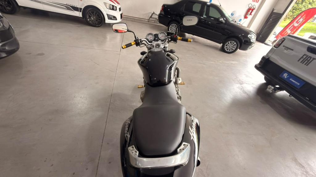 HONDA CB 600 F HORNET - Foto