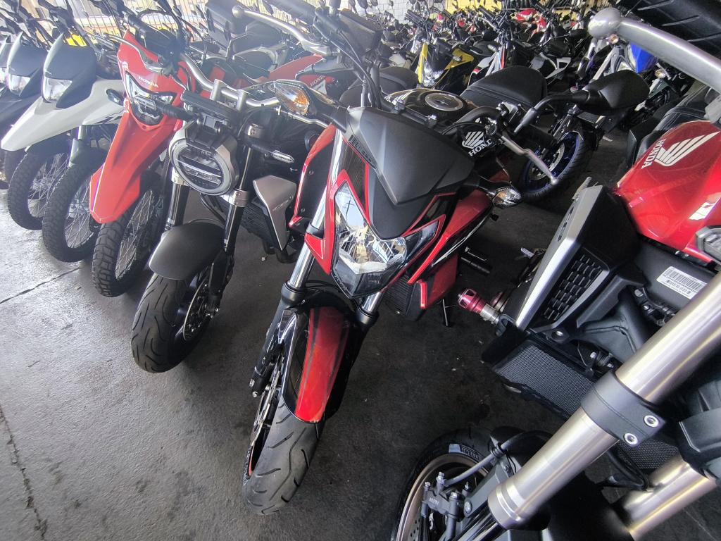 HONDA CB 650 F