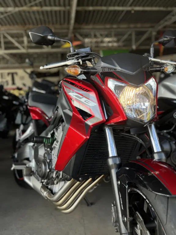 HONDA CB 650 F