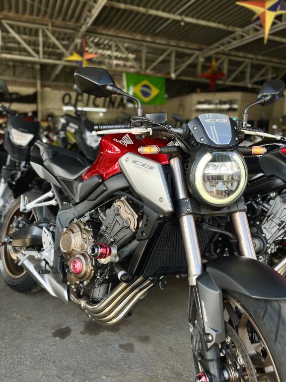 HONDA CB 650 R