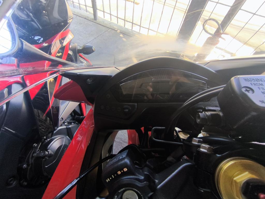 HONDA CBR 600 F - Foto
