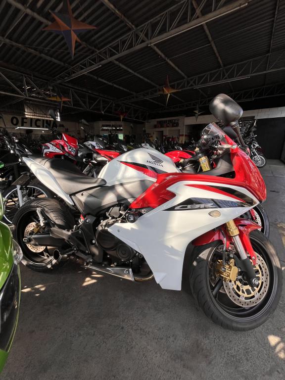 HONDA CBR 600 F