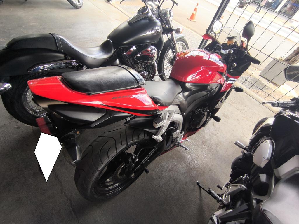 HONDA CBR 600 RR - Foto