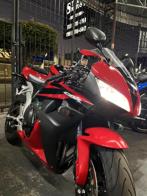 HONDA CBR 600 RR - Foto