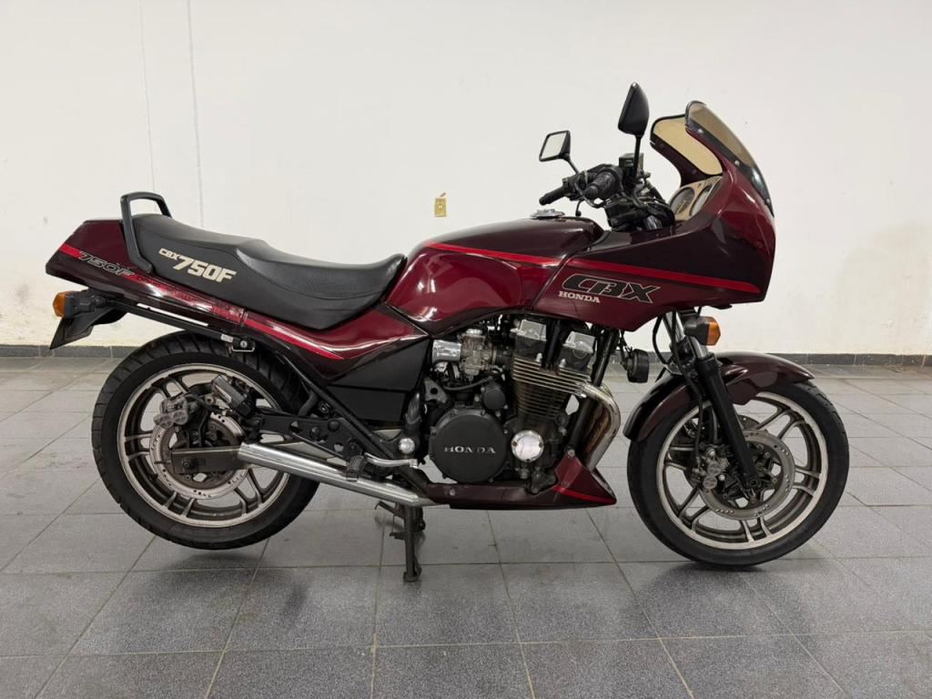 HONDA CBX 750 F - Foto