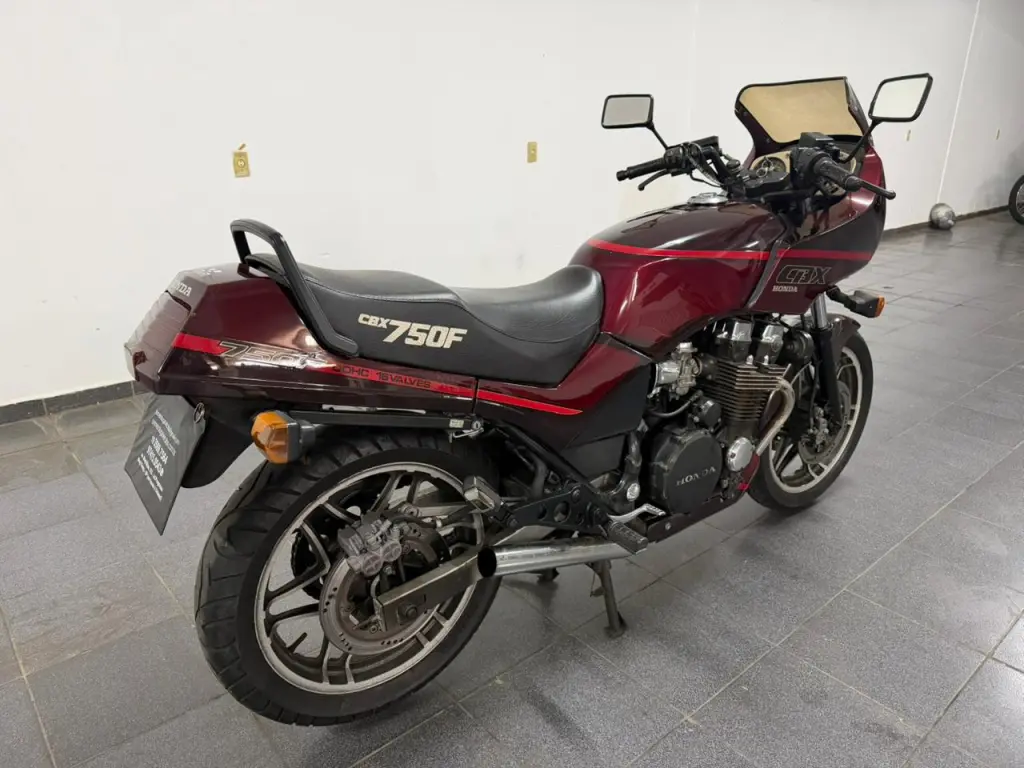 HONDA CBX 750 F - Foto