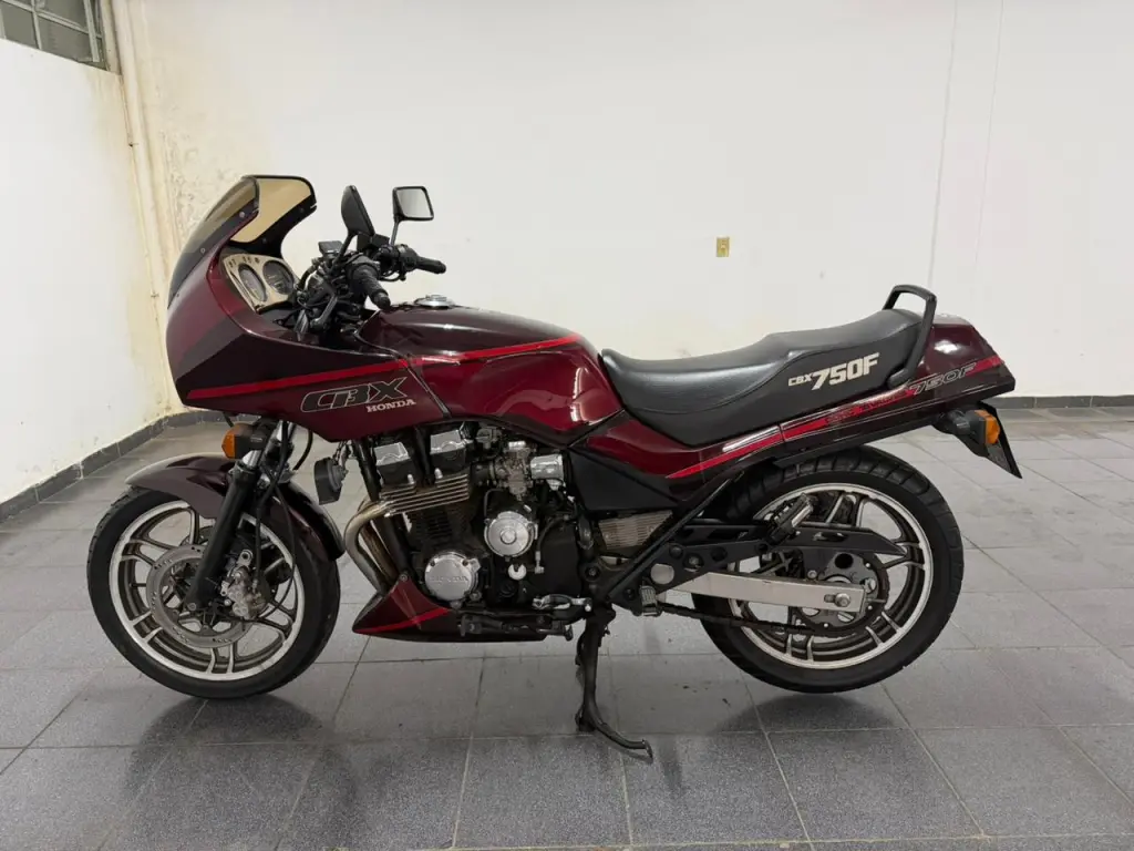 HONDA CBX 750 F - Foto
