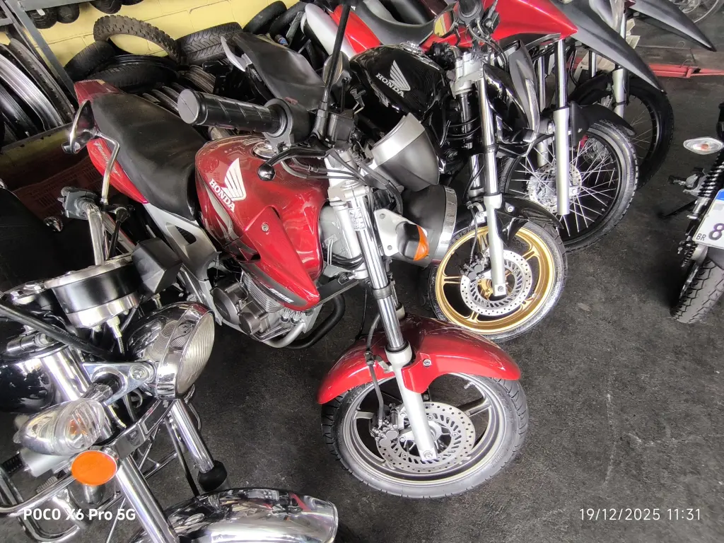 HONDA CBX Twister 250 - Foto