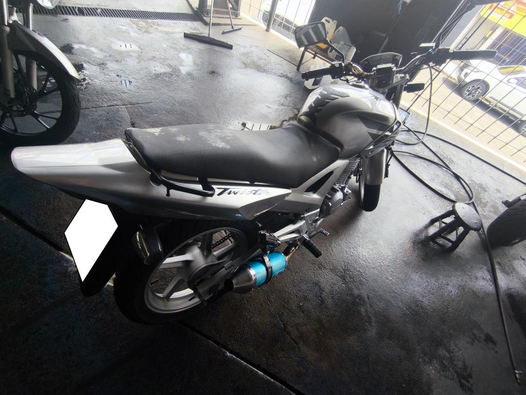 HONDA CBX Twister 250 - Foto