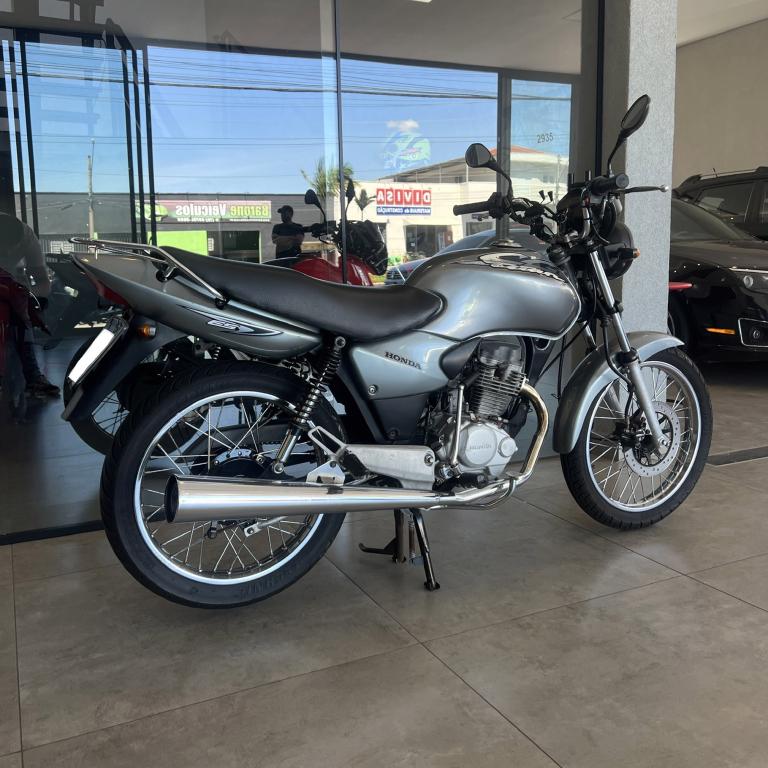 HONDA CG 125 - Foto