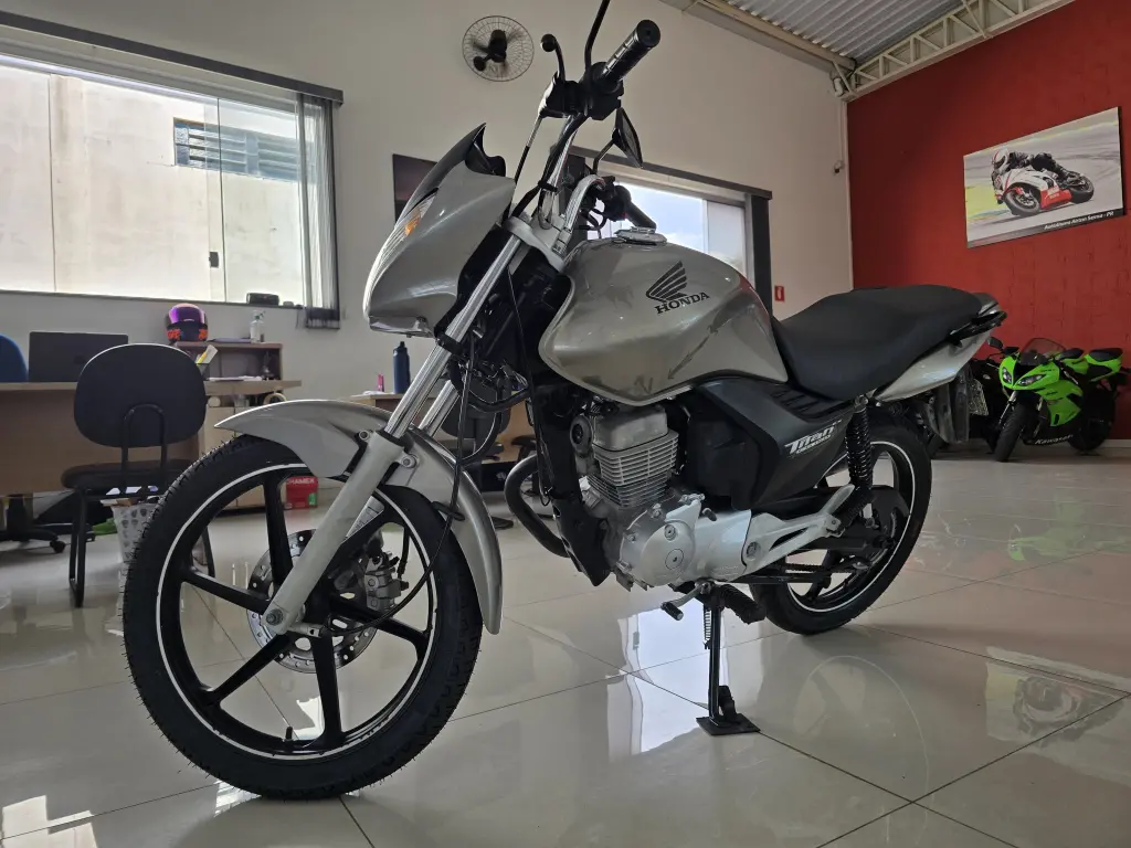 HONDA CG 150 - Foto