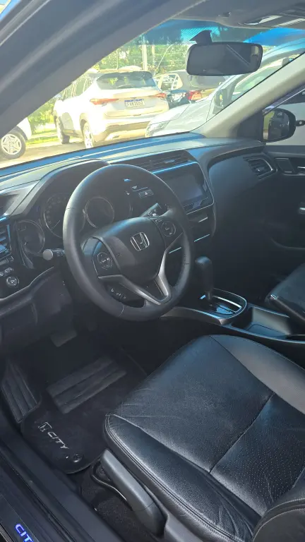 HONDA City Sedan - Foto