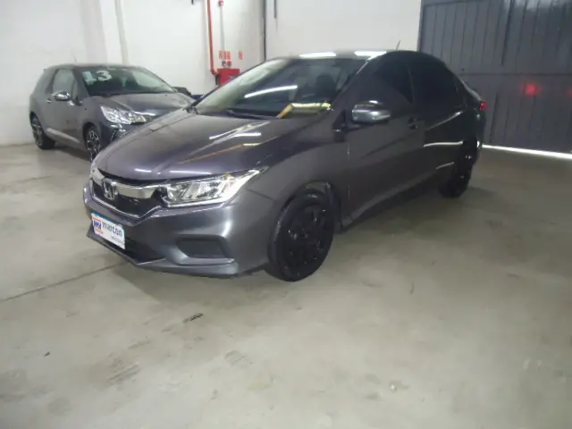 HONDA City Sedan - Foto