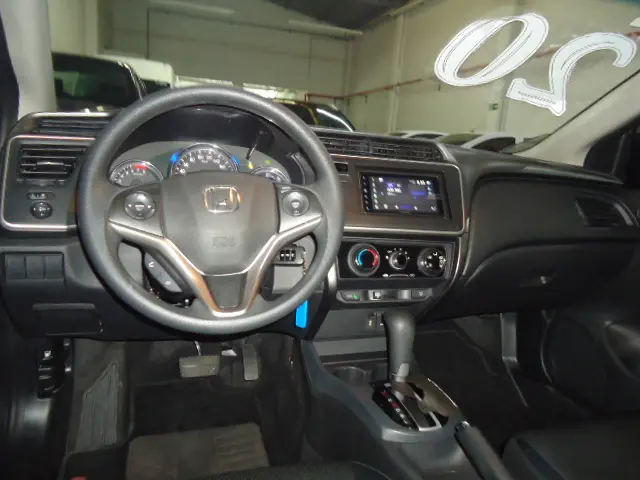 HONDA City Sedan - Foto