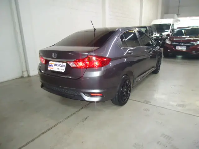 HONDA City Sedan - Foto