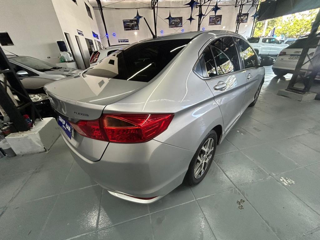 HONDA City Sedan - Foto