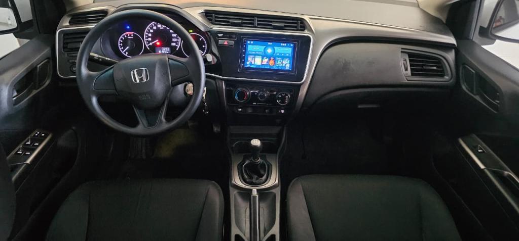 HONDA City Sedan - Foto