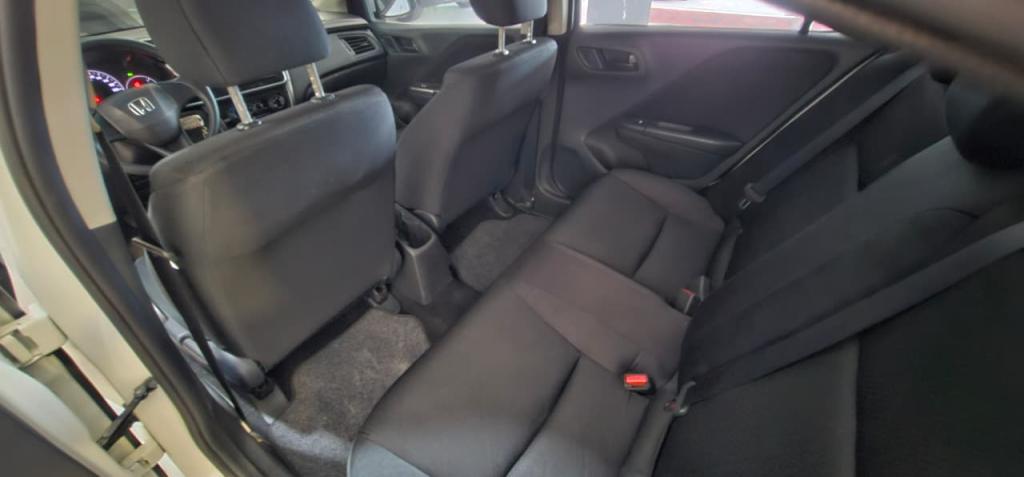 HONDA City Sedan - Foto
