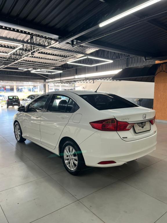 HONDA City Sedan - Foto