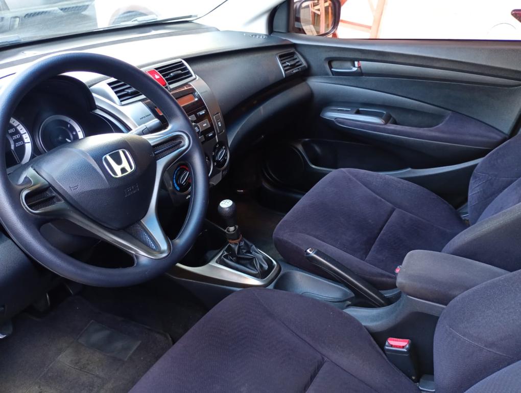 HONDA City Sedan - Foto