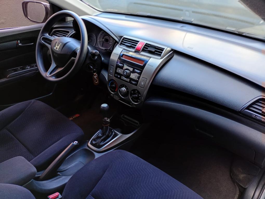 HONDA City Sedan - Foto