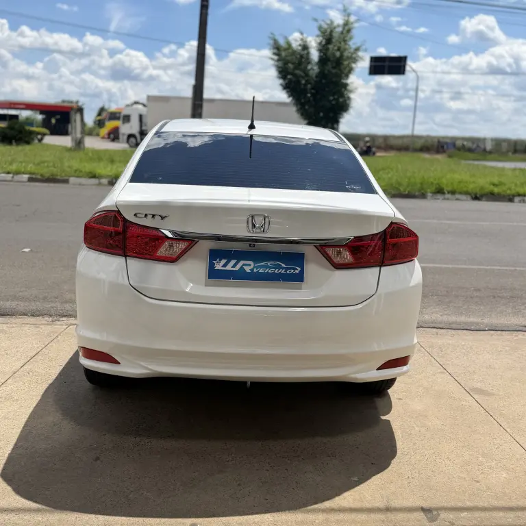 HONDA City Sedan - Foto
