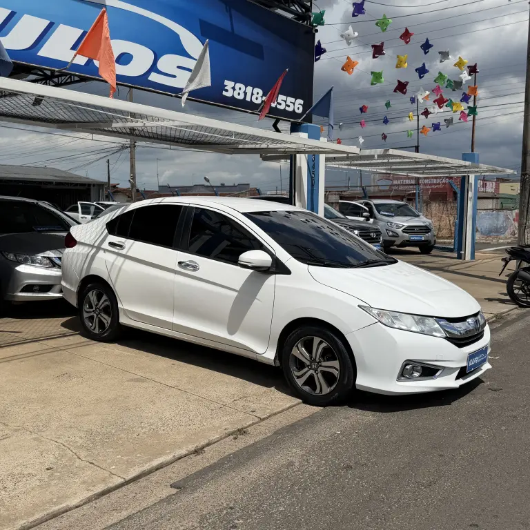 HONDA City Sedan - Foto