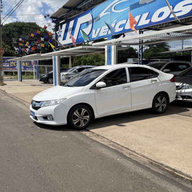 HONDA City Sedan - Foto