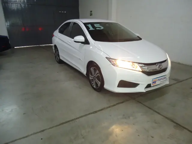 HONDA City Sedan - Foto