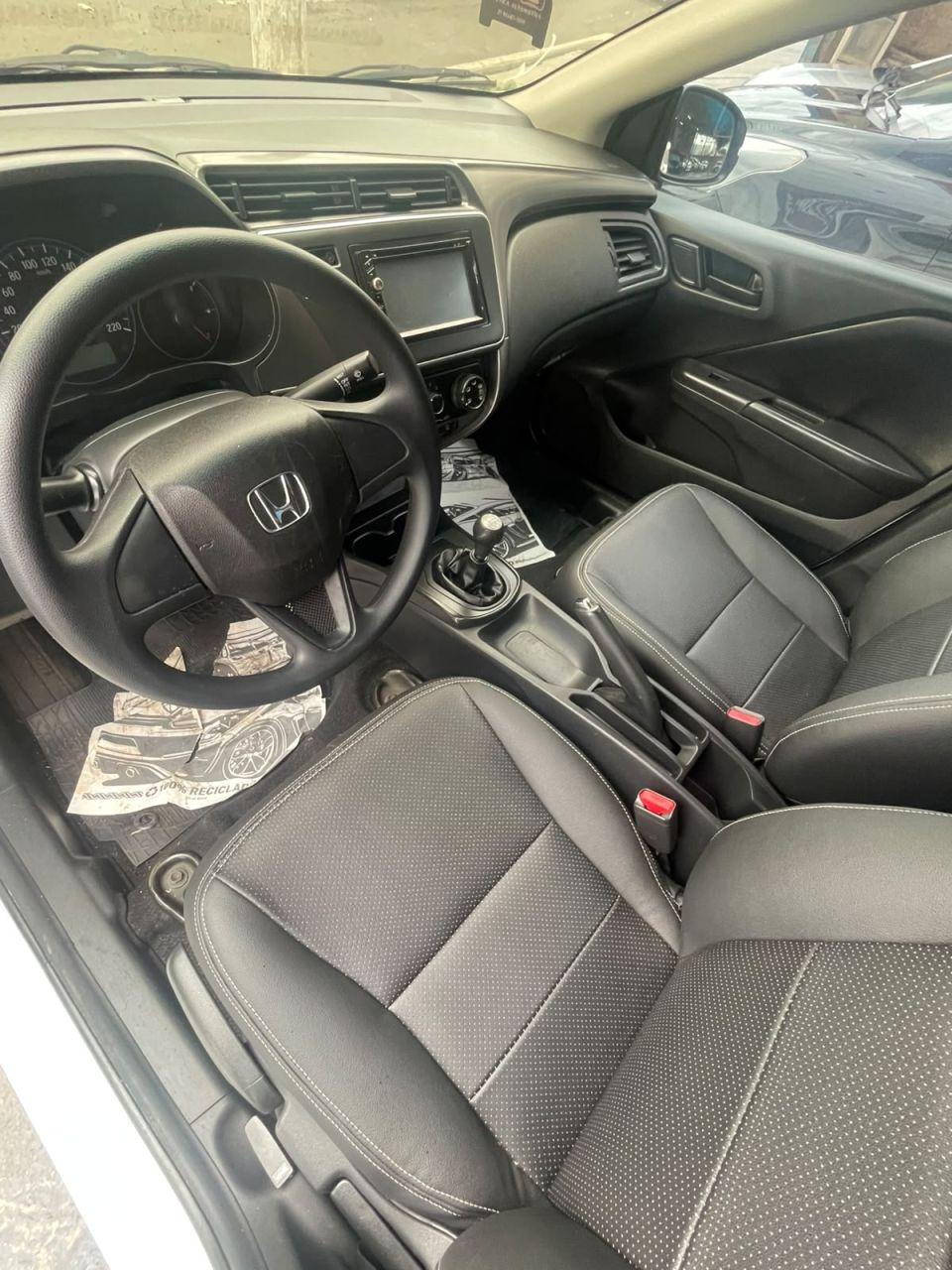 HONDA City Sedan - Foto
