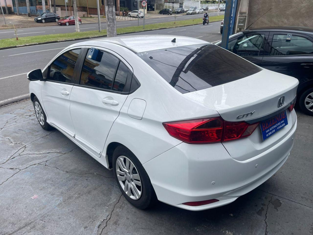 HONDA City Sedan - Foto