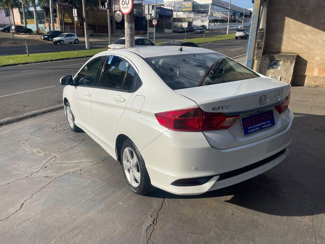 HONDA City Sedan - Foto