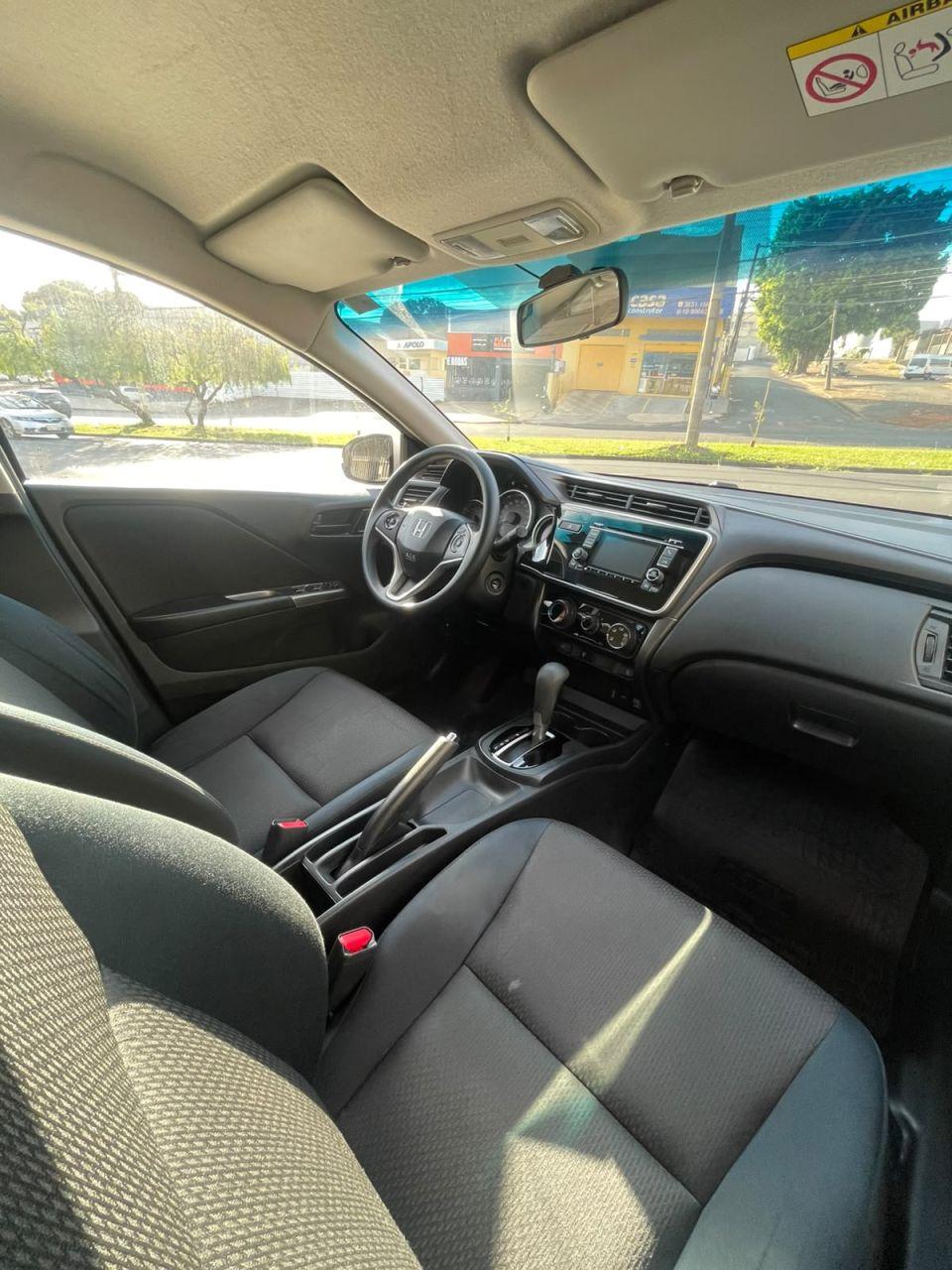 HONDA City Sedan - Foto